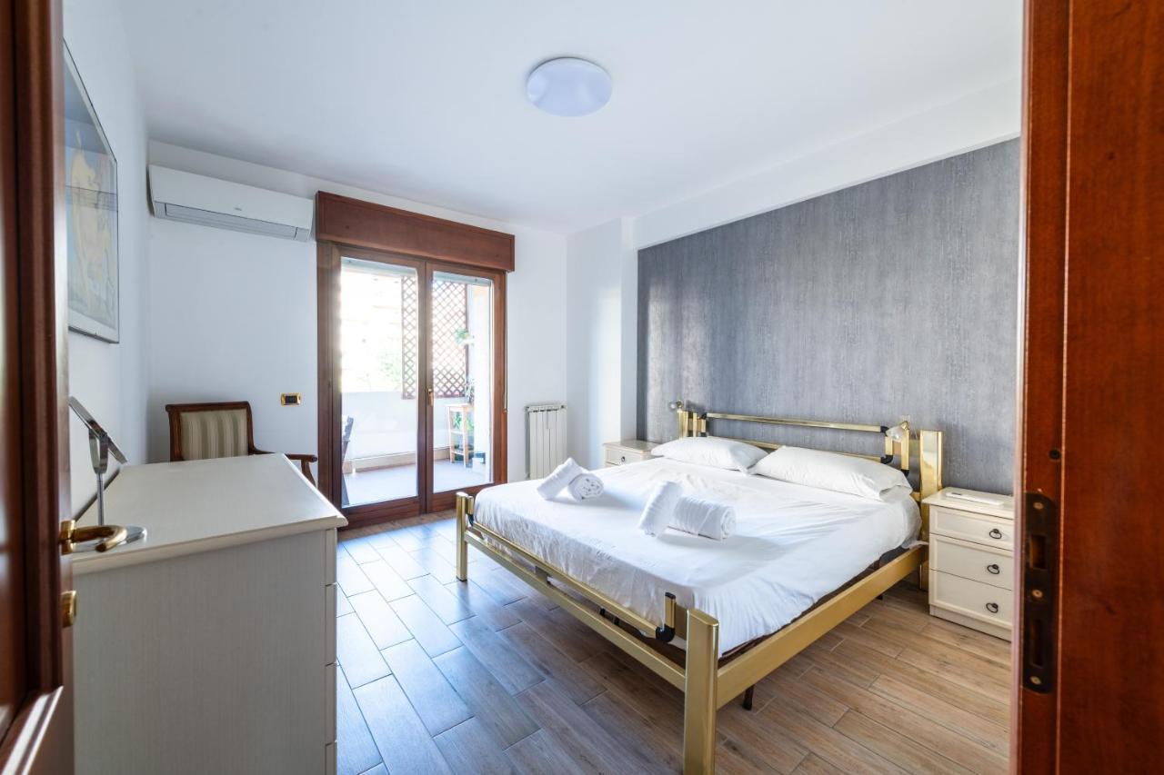 Casa Longanesi Lägenhet Rom Exteriör bild